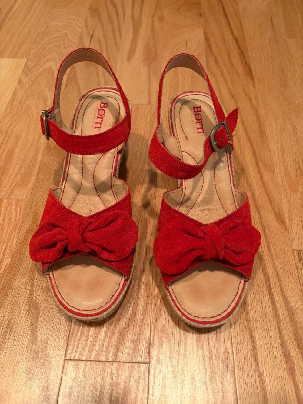 Børn red suede espadrille wedge sandals with bow and ankle strap size 9